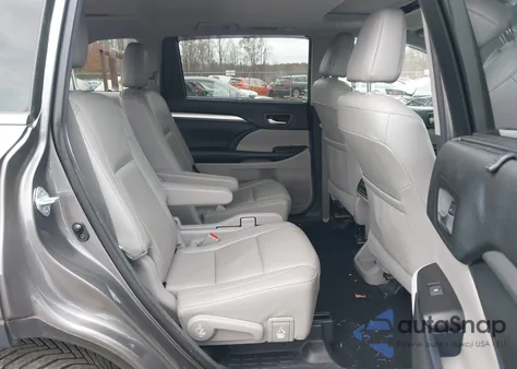 2017 Toyota Highlander Xle from USA, damaged, VIN 5TDJZRFH3HS483875